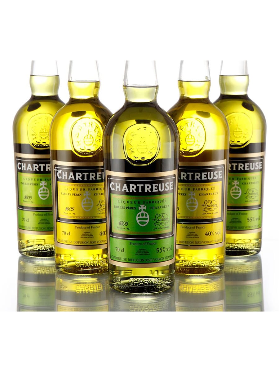 CHARTREUSE Jaune 70cl 43% - Products - Whisky Antique, Whisky & Spirits