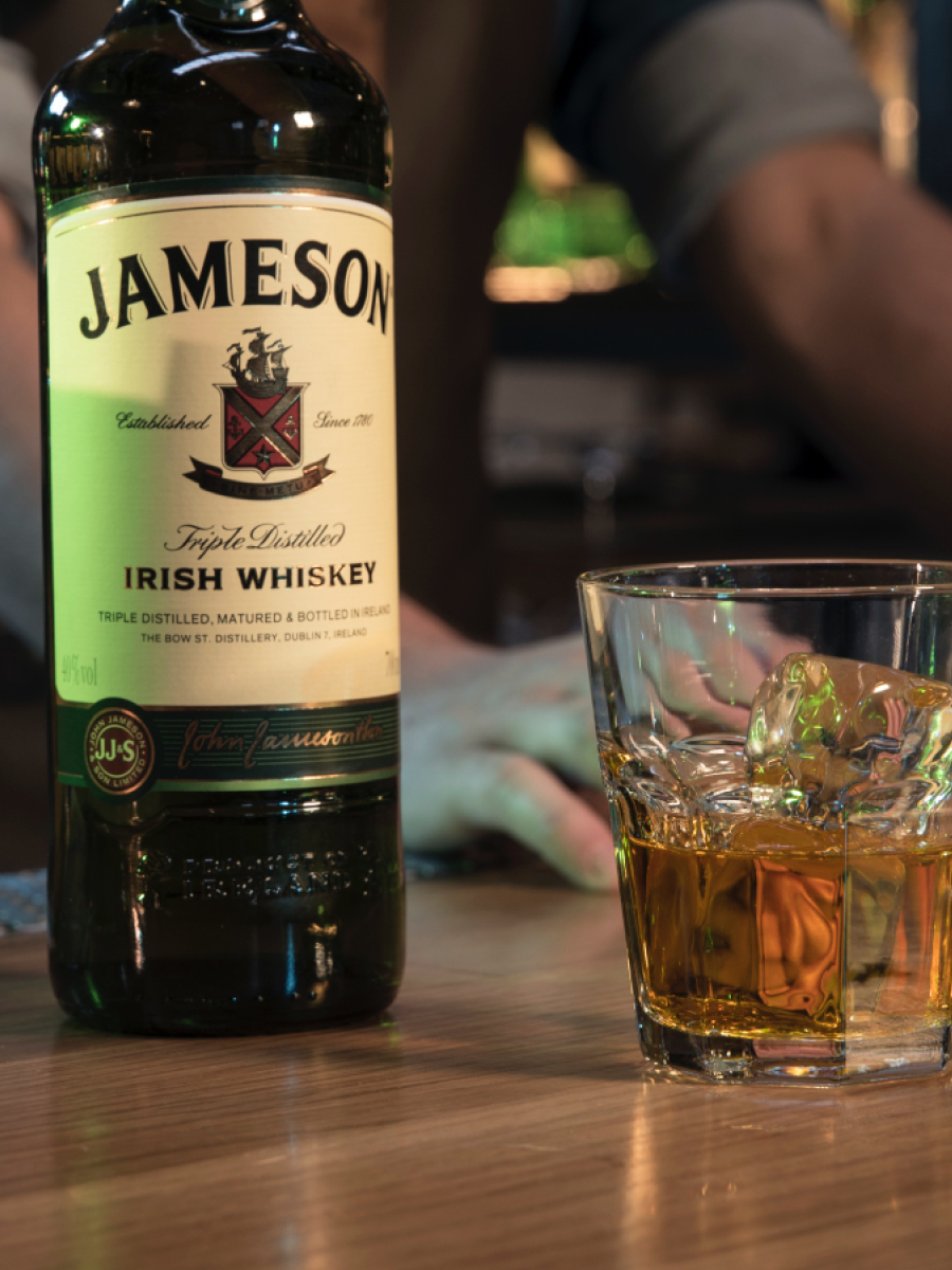 Jameson 100 CL 40% - Rasch Vin & Spiritus